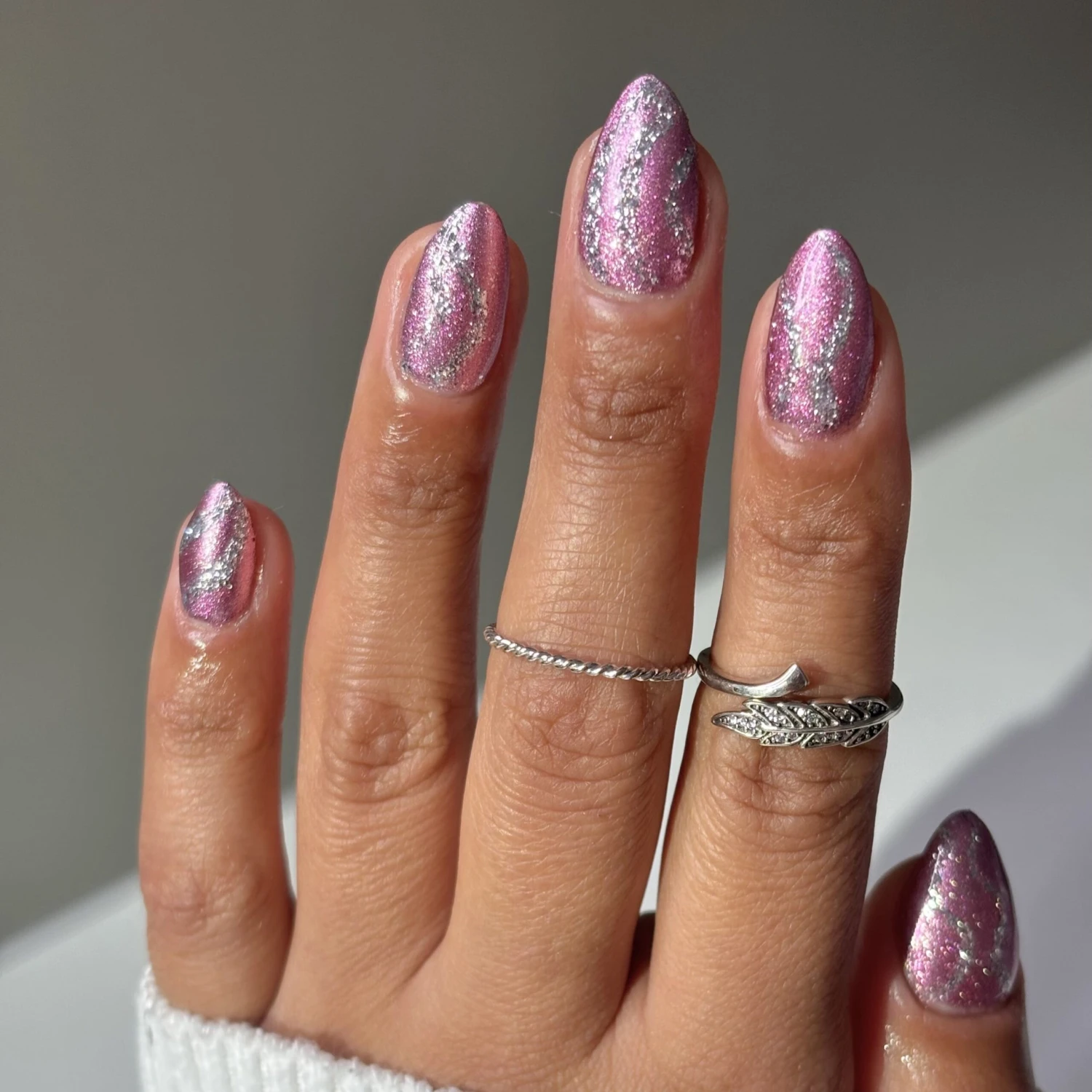 Fine Lines - Silver Glint(Sistaco Fine Lines Silver Glint) 6 Fine Lines - Silver Glint(Sistaco Fine Lines Silver Glint) - Image 4