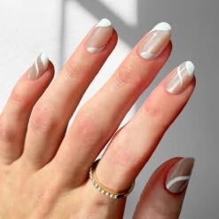 Silken Cats Eye - Oval Sustainable Nails(Silken Cats Eye Oval Sustainable Nails)