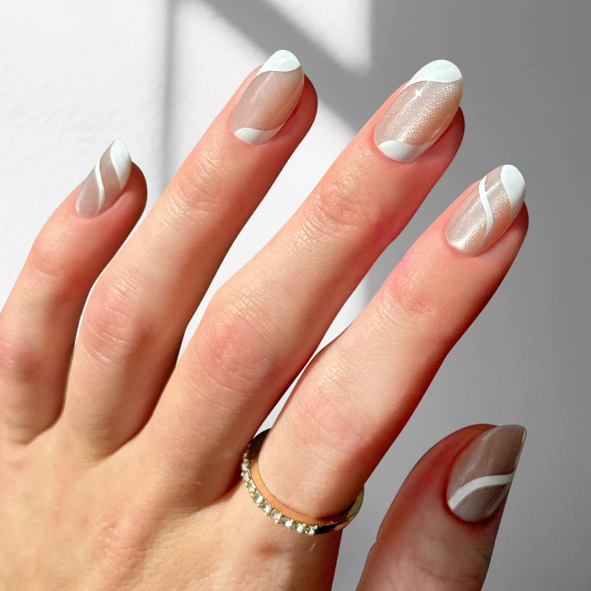 Silken Cats Eye - Oval Sustainable Nails(Silken Cats Eye Oval Sustainable Nails) 3 Silken Cats Eye - Oval Sustainable Nails(Silken Cats Eye Oval Sustainable Nails)