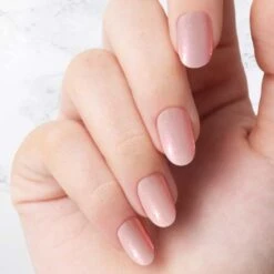 Snapdragon - Oval Glazed Sustainable Nails(Sustainable Nails Snapdragon Oval)